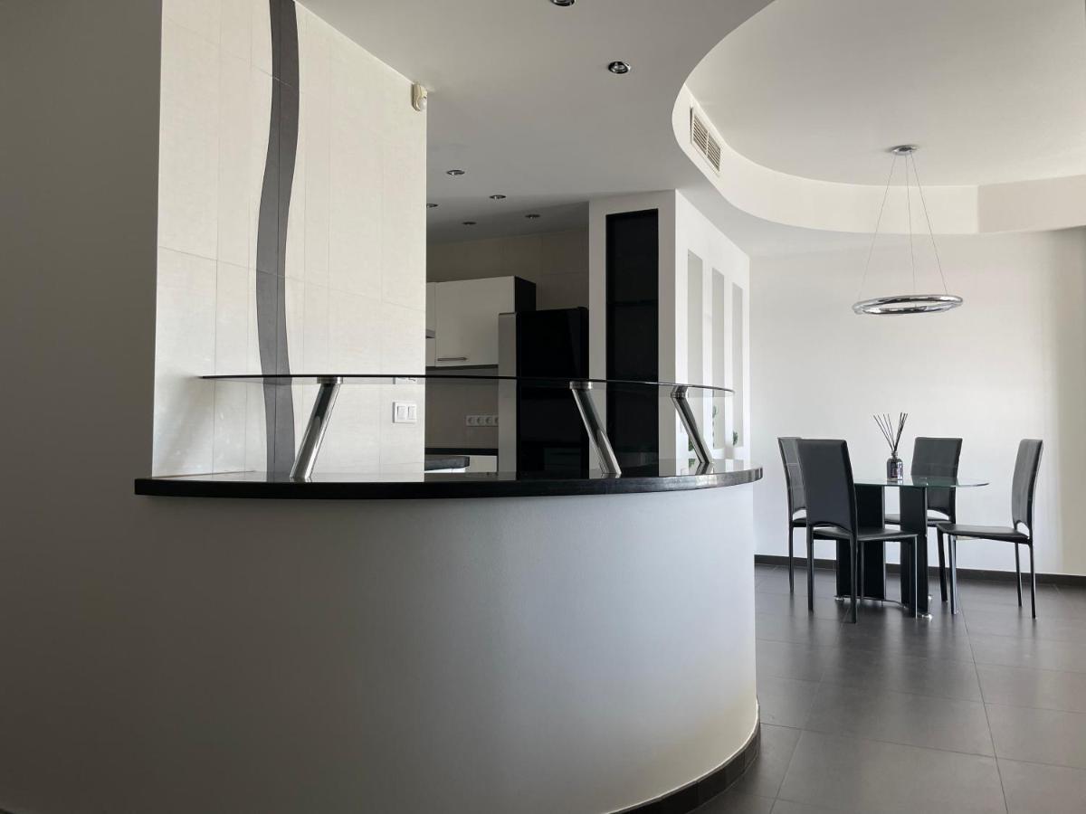 Design Apartment Klaipėda Esterno foto